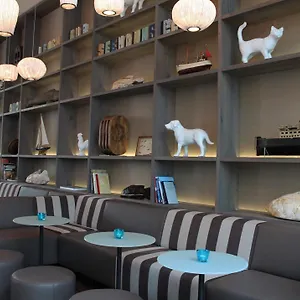 Hotel One, BRE