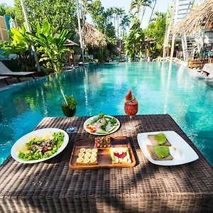 Nipa Riverside By The Little Hội An