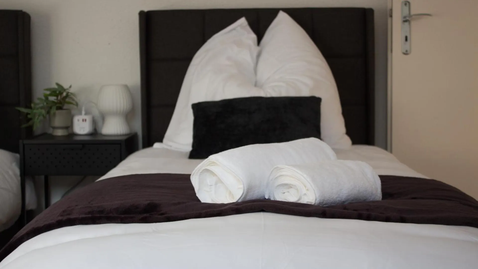 Timeless Apartment Bremen-Neustadt Germany